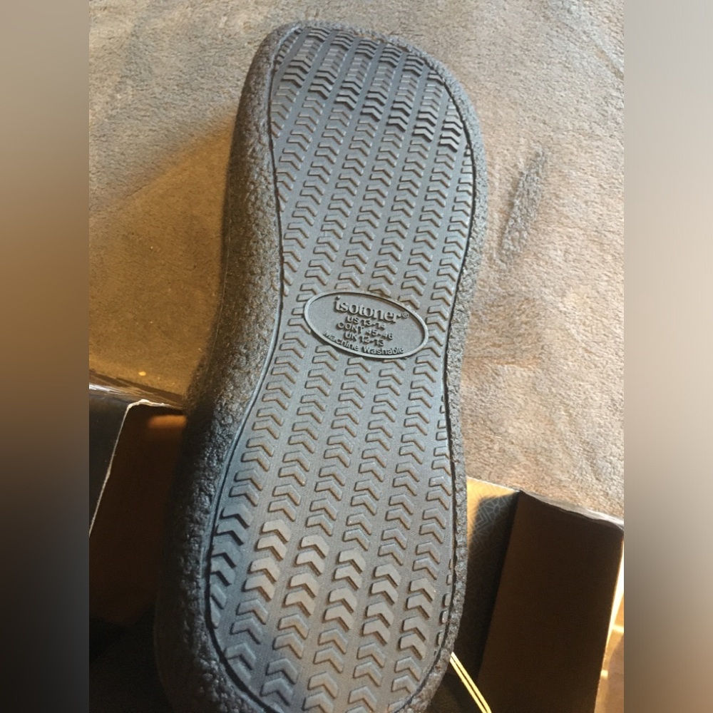 Isotoner Memory Foam Slippers - Black - Picture 6 of 6